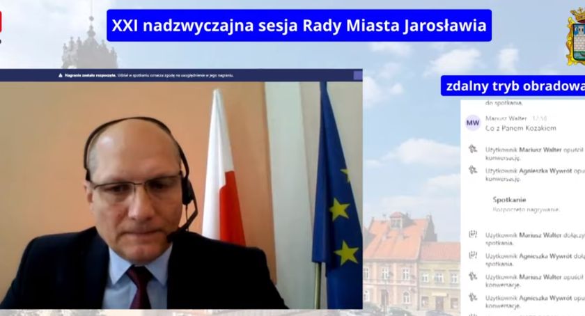 Zdalny debiut jarosławskich radnych. Debatowali o zwolnieniach z opłat za żłobki, remoncie ulicy Kraszewskiego i kanalizacji deszczowej  