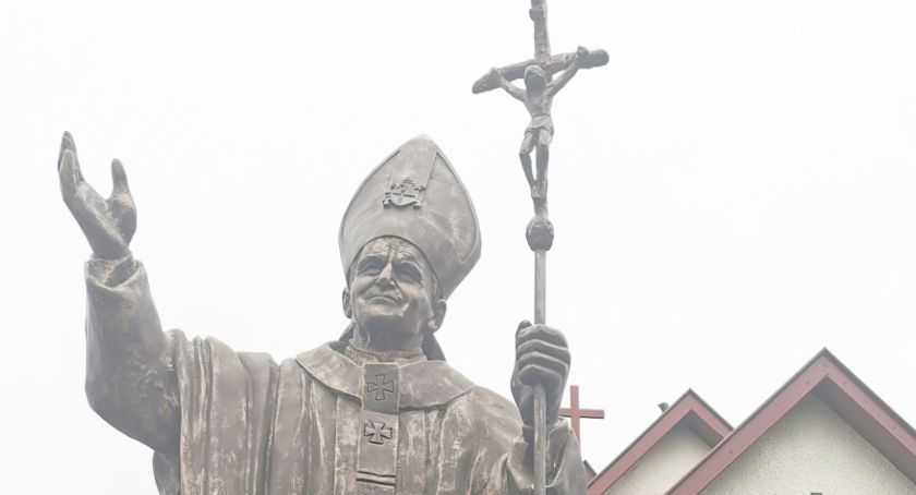 Gmina Wiązownica: Miejsca upamiętnienia Jana Pawła II