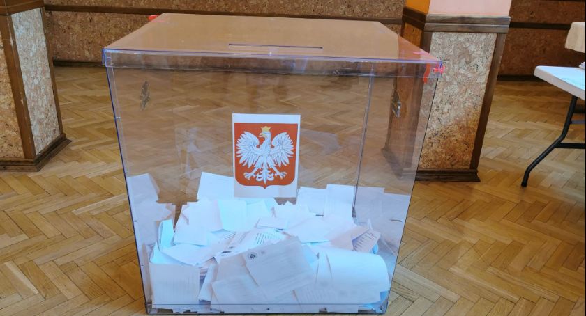Trwają wybory prezydenckie. Wysoka frekwencja w kraju