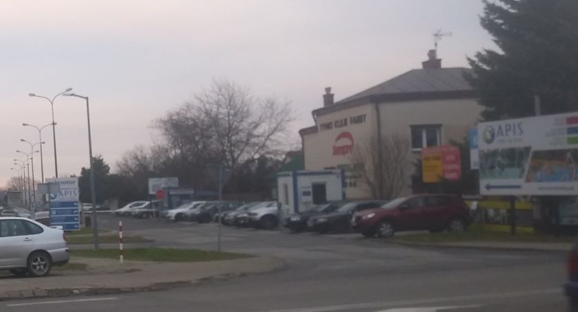 Spór o szlaban. Ciąg dalszy sprawy płatnej strefy na drodze
