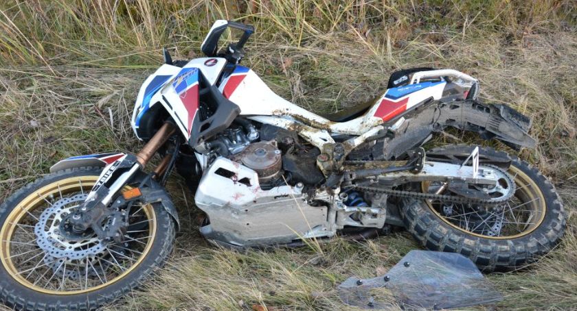 Zderzenie motocykla z sarną. Policja apeluje o ostrożność