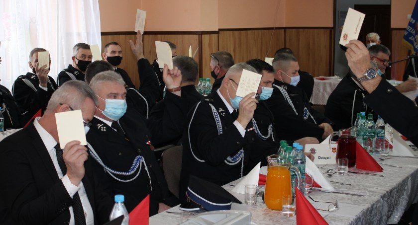 Strażacy nie wybrali posła Tadeusza Chrzana do zarządu powiatowego. Ponownie wybrali Stanisława Górskiego prezesem