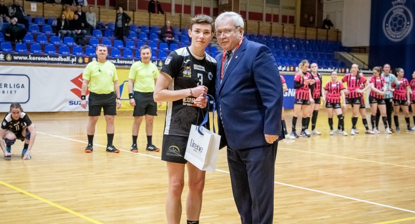 Korona zdobyta. Eurobud JKS bez najmniejszych kłopotów pokonał spadkowicza