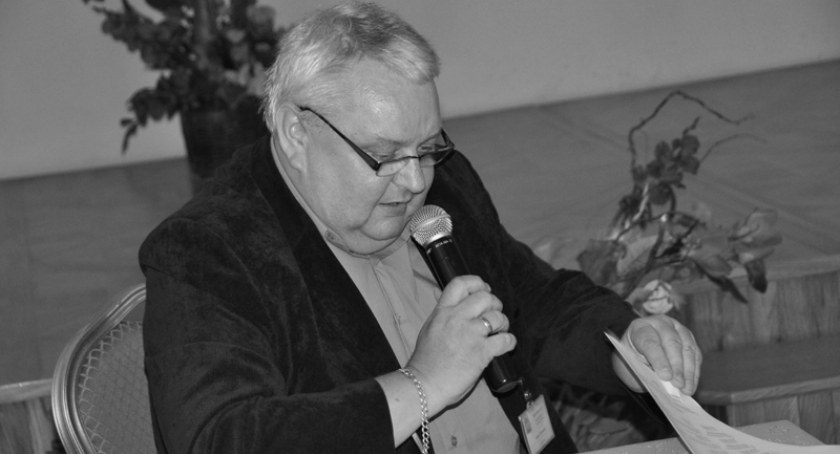 Marek Piotrowski, wieloletni pracownik wydziału oświaty i sportu UM Jarosławia.   