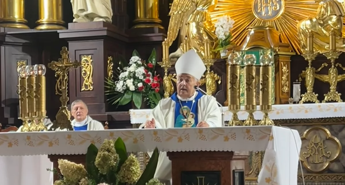 40 lat temu zmarł ks. Bronisław Fila, zasłużony proboszcz Kolegiaty Jarosławskiej. W rocznicę śmierci Mszy św. przewodniczył bp Edward Białogłowski