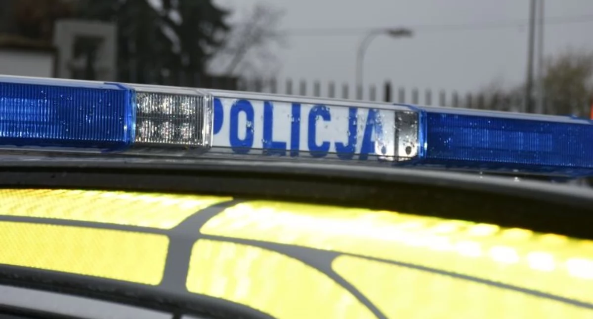 Zdarzenia, Węgierce nietrzeźwy kierowca zajeżdżał drogę innemu kierowcy Miał ponad promile alkoholu organizmie - zdjęcie, fotografia