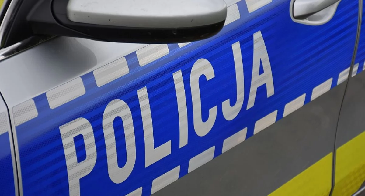 Zdarzenia, Dzięki współpracy policjantów Jarosławia Rzeszowa Rajczy udało uratować letniego mężczyznę - zdjęcie, fotografia