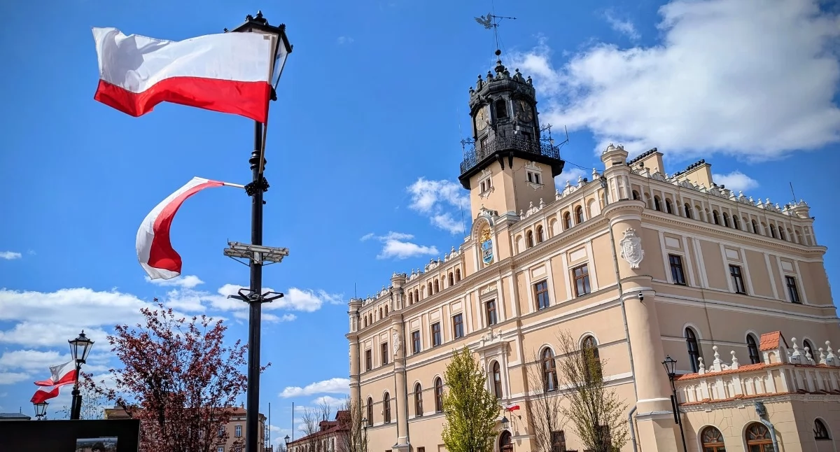 Samorząd, Dzień Flagi Rzeczpospolitej Polskiej Jarosławiu - zdjęcie, fotografia