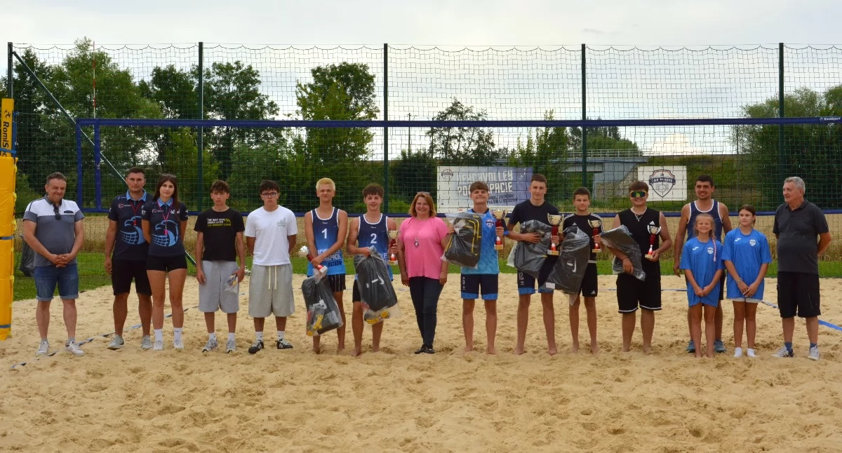 Siatkówka, Młodzi siatkarze piasku Ostrowie! turniej cyklu BeachVolley Podkarpacie - zdjęcie, fotografia