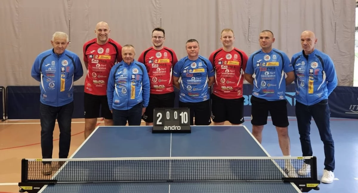 Tenis stołowy, Pewne zwycięstwo Amator Jarosław wyjeździe! Wygrana wicemistrzem Kąkolówce - zdjęcie, fotografia
