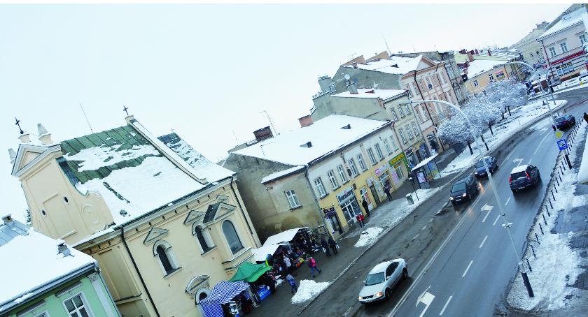 Przejście kładką czy podziemny tunel?