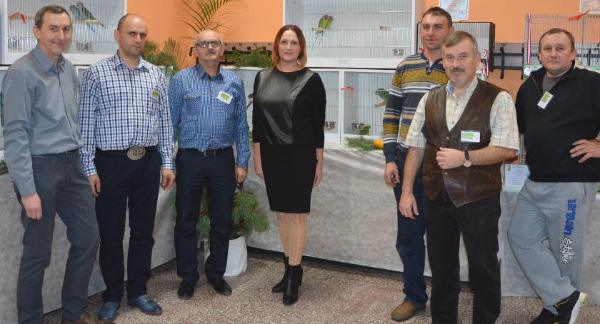 Kanarki, papugi, gołąbki, ryżowce…