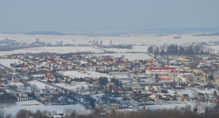 Zimowy Pruchnik oglądany z wieży widokowej 