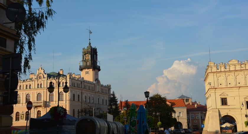 Rusza rewitalizacja płyty Rynku?