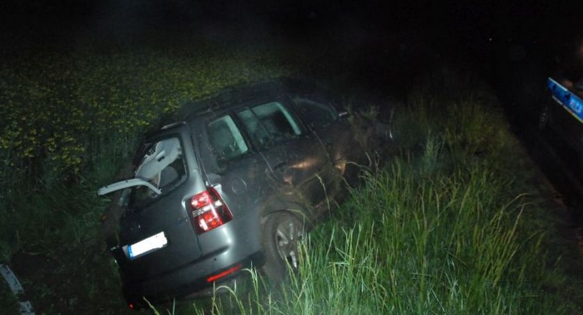 Pijany kierowca  wjechał do rowu w Tyniowicach 