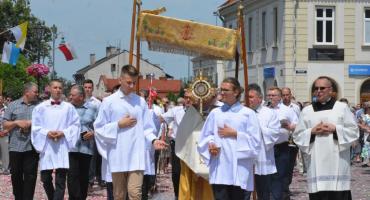 Procesja Bożego Ciała przeszła ulicami miasta