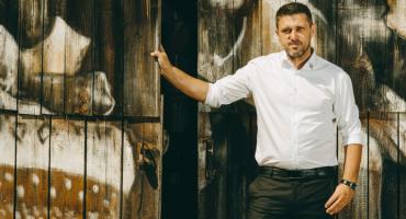 Marcin PIOTROWSKI - stworzył festiwal Folkowisko i festiwal pomocy Ukrainie, dziś chce reprezentować Podkarpacie w Sejmie