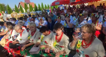 Mieszkańcy miasta i gminy Sieniawa świętowali w Leżachowie zakończenie żniw 