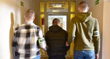 W jarosławskim sądzie trwają postępowania wobec 5 osób, które usłyszały zarzuty w związku z piątkową bójką na ul. Elektrownianej w Jarosławiu