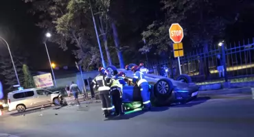 Wypadek na skrzyżowaniu ulic: Bandurskiego i Konfederackiej w Jarosławiu 