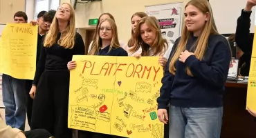 Trampki na Giełdzie w powiecie jarosławskim. O finansach można mówić w ciekawy sposób 