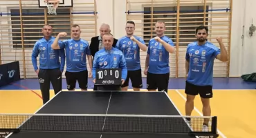 AKTS Amator Jarosław nie dał szans zawodnikom Pogórza Rokietnica 
