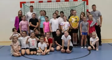 Sportowcy inspirują – futbolowa odsłona innowacji w Szkole Podstawowej w Ryszkowej Woli (ZDJĘCIA) 