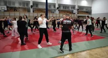 Kobiety z powiatu jarosławskiego uczą się samoobrony (ZDJĘCIA, WIDEO)