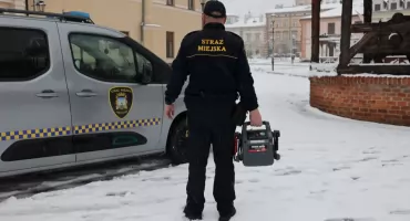 Straż Miejska w Jarosławiu pomoże uruchomić samochód