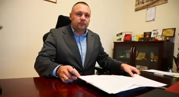 Nowy sprzęt służący bezpieczeństwu mieszkańców trafi do powiatu jarosławskiego. Dwie kolejne umowy podpisane