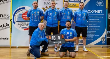 AKTS Amator Jarosław wygrywa i jest liderem po I rundzie (ZDJĘCIA, WIDEO) 