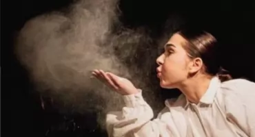 Premiera Monodramu Julii Eisenbardt ,,Co by się nie pomarnowało” w Jarosławiu 