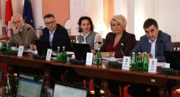 Sport, bezpieczeństwo, inwestycje. Zmiany w budżecie Jarosławia na 2026 rok zgłoszone przez Klub Radnych Wybieram Jarosław – Prawo i Sprawiedliwość