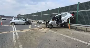 Czołowe zderzenie na obwodnicy Jarosławia 