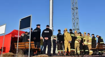 Zamieszkał w ziemiance, w lesie pomiędzy Wolą Węgierską a Heluszem. Poszukiwali go policjanci i strażacy