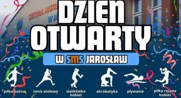 Krystian Herba, Łukasz Fraś i Rafał Strączek, bramkarz GKS Katowice podczas Dnia Otwartego w Szkole Mistrzostwa Sportowego w Jarosławiu