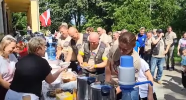 Jadąc śladami żołnierzy ofiar katastrofy z 2010, odwiedzili Rudołowice [WIDEO]