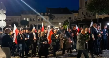 Marsz Ciszy w Jarosławiu (WIDEO, ZDJĘCIA)